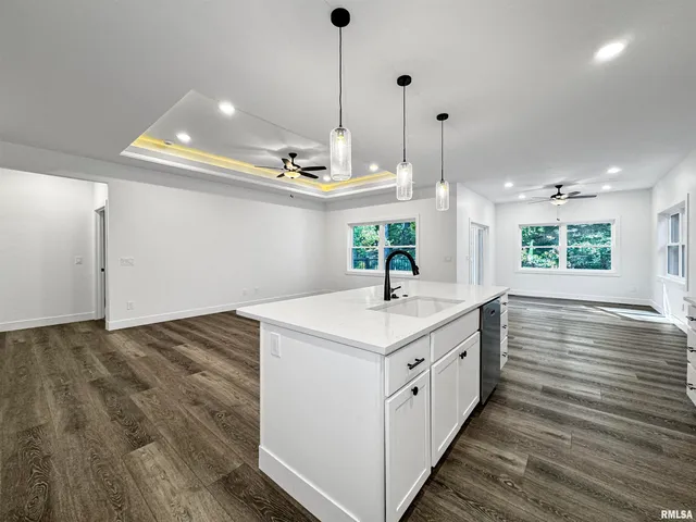 $499,900 | 1319 Heights Court, Bettendorf, IA 52722