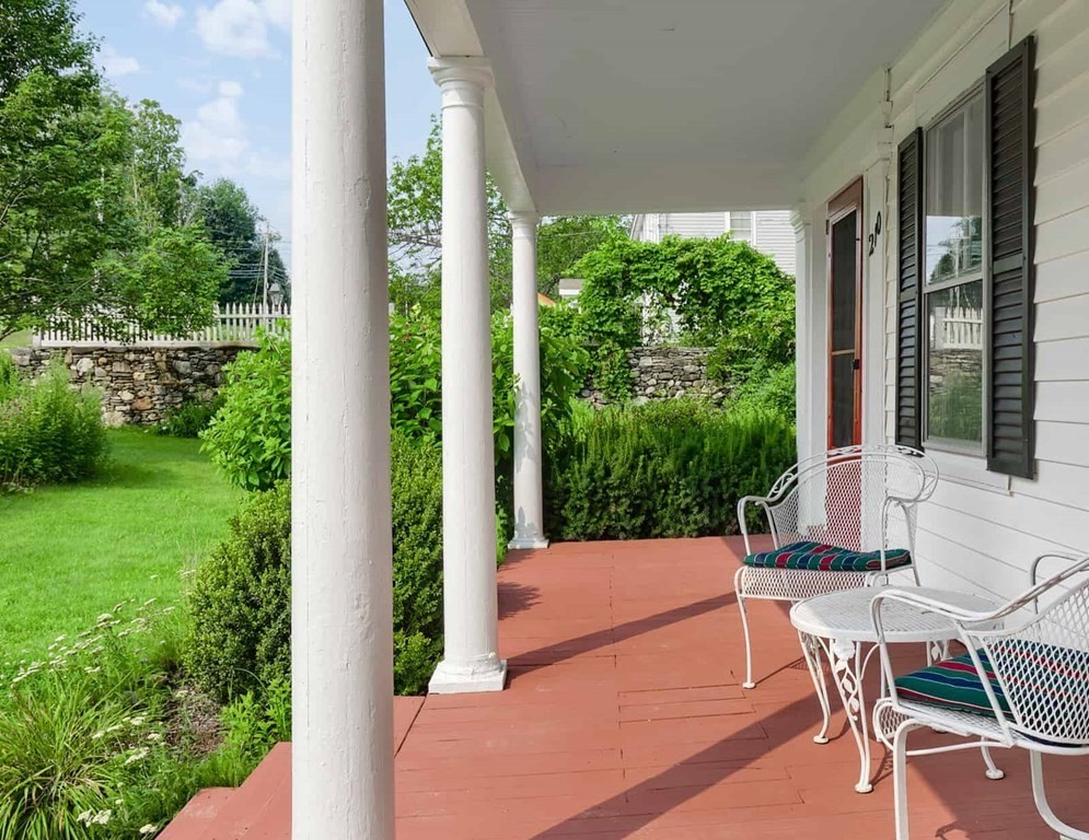 210 Main Street Rutland, MA 01543 - Photo 2 of 34
