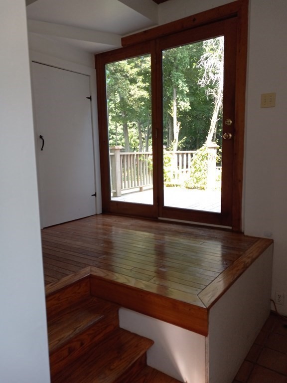 210 Main Street Rutland, MA 01543 - Photo 23 of 34