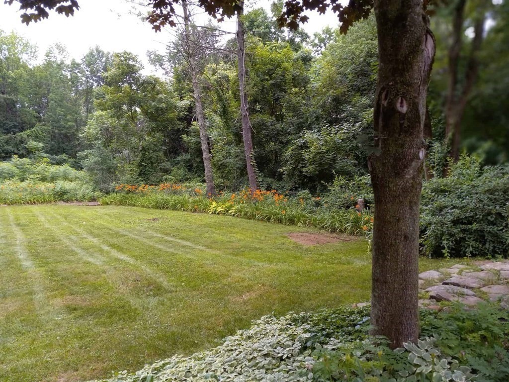 210 Main Street Rutland, MA 01543 - Photo 28 of 34