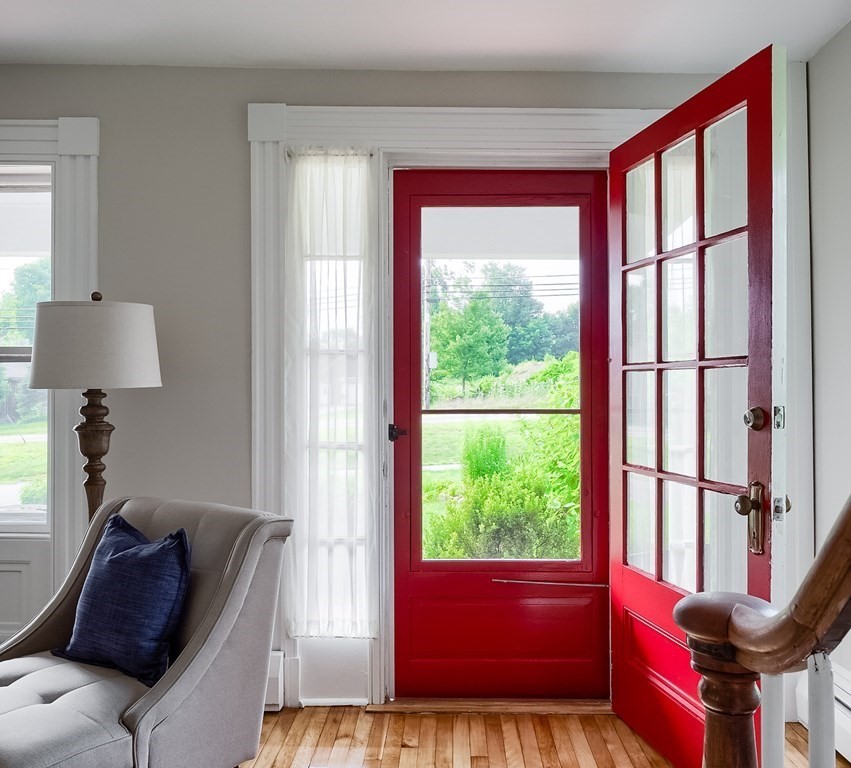 210 Main Street Rutland, MA 01543 - Photo 3 of 34