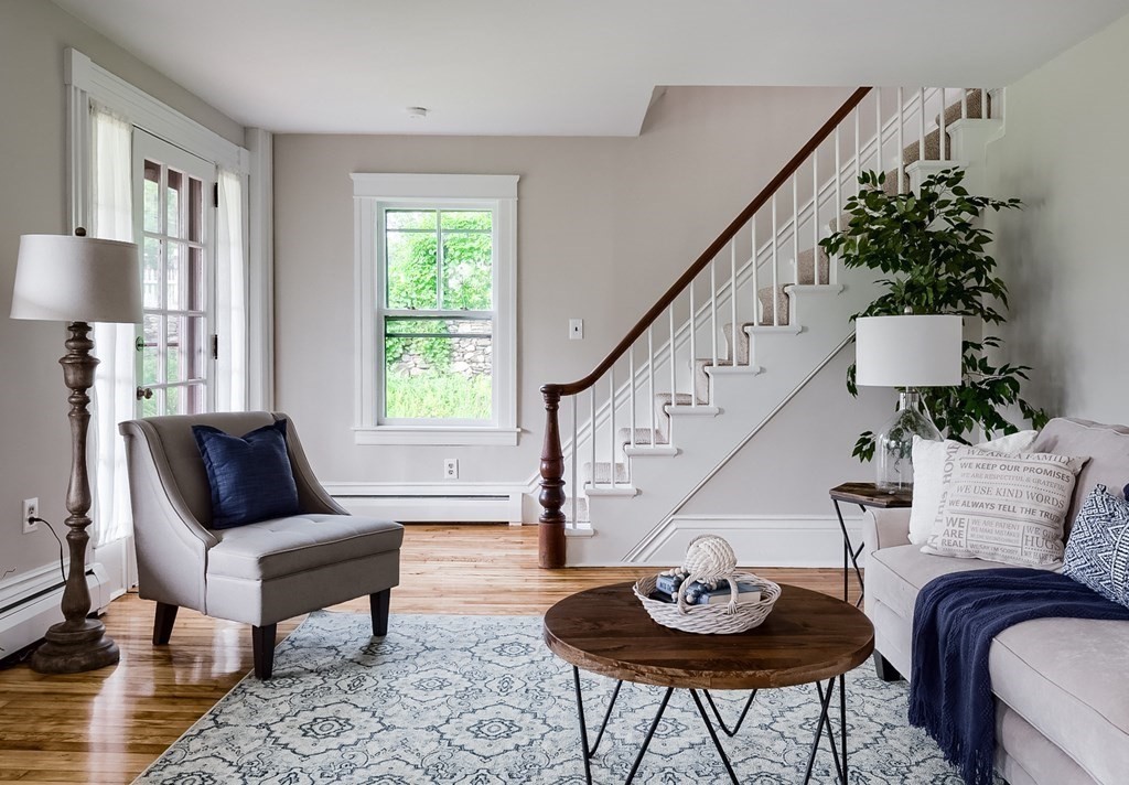 210 Main Street Rutland, MA 01543 - Photo 5 of 34