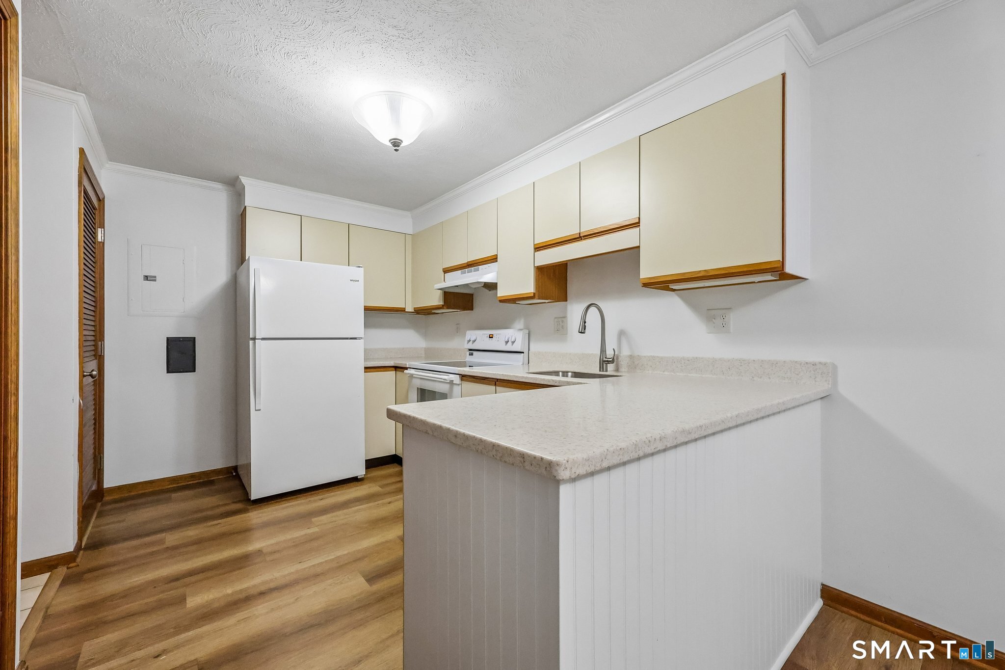 65 Old Route 79, Unit 5 Madison, CT 06443 - Photo 14 of 28 Ample counter space too
