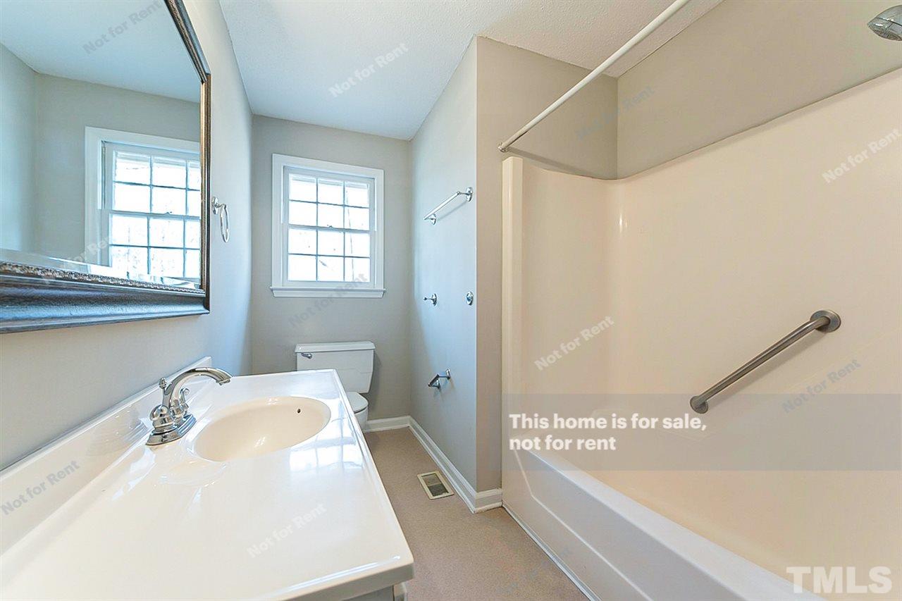 3712 Sandy Ridge Lane Durham, NC 27705 - Photo 6 of 22 Gallery Image 6