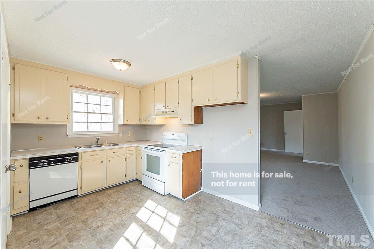 3712 Sandy Ridge Lane Durham, NC 27705 - Photo 9 of 22 Gallery Image 9