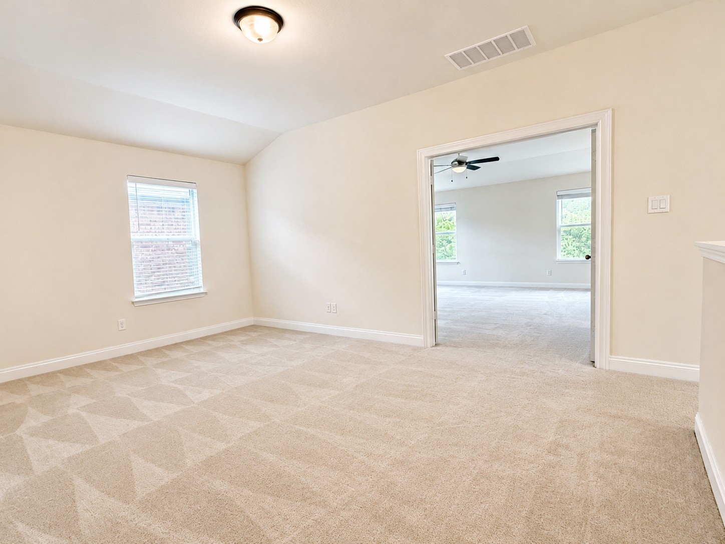 2101 Split Diamond Way, Unit 40 Round Rock, TX 78664 - Photo 19 of 32