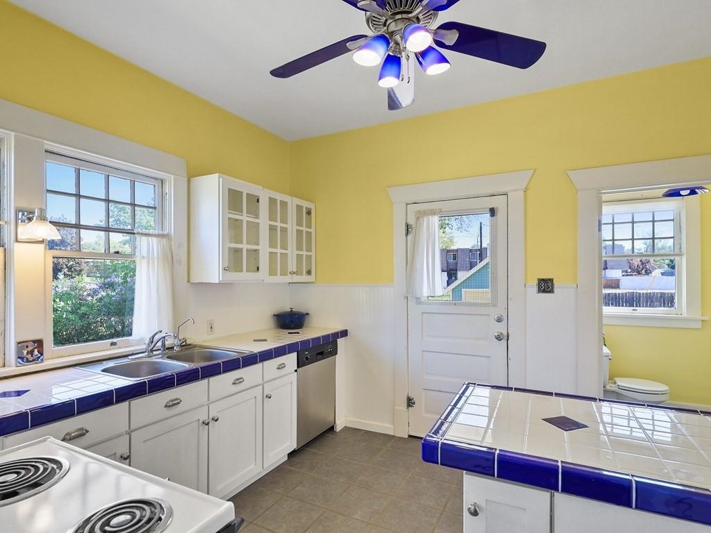 1728 North Holliston Road Spokane, WA 99201 - Photo 13 of 30 Gallery Image 13