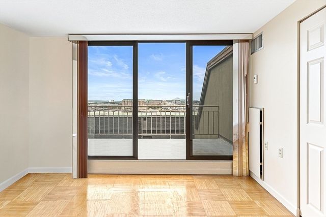 $745,000 | 357 Commercial Street, Unit 808, Boston, MA 02109