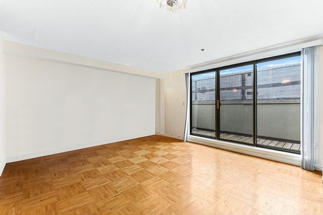 $745,000 | 357 Commercial Street, Unit 808, Boston, MA 02109