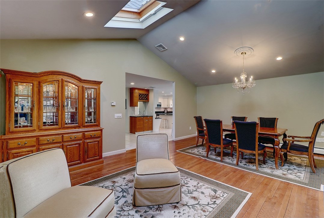 477 New Meadow Road Barrington, RI 02806 - Photo 6 of 37