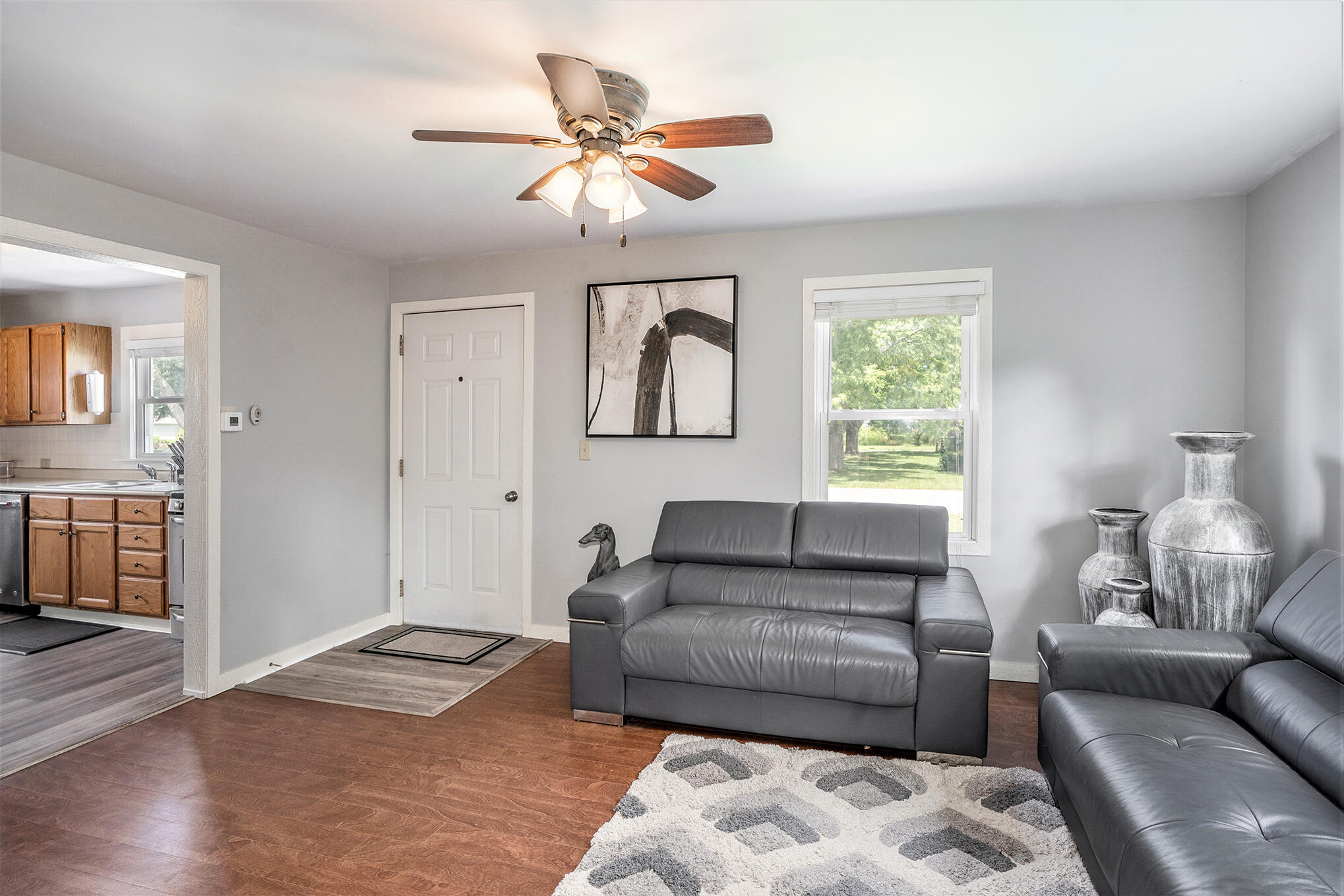 690 Sheridan Road St. Joseph, MI 49085 - Photo 5 of 18 _DSC2104