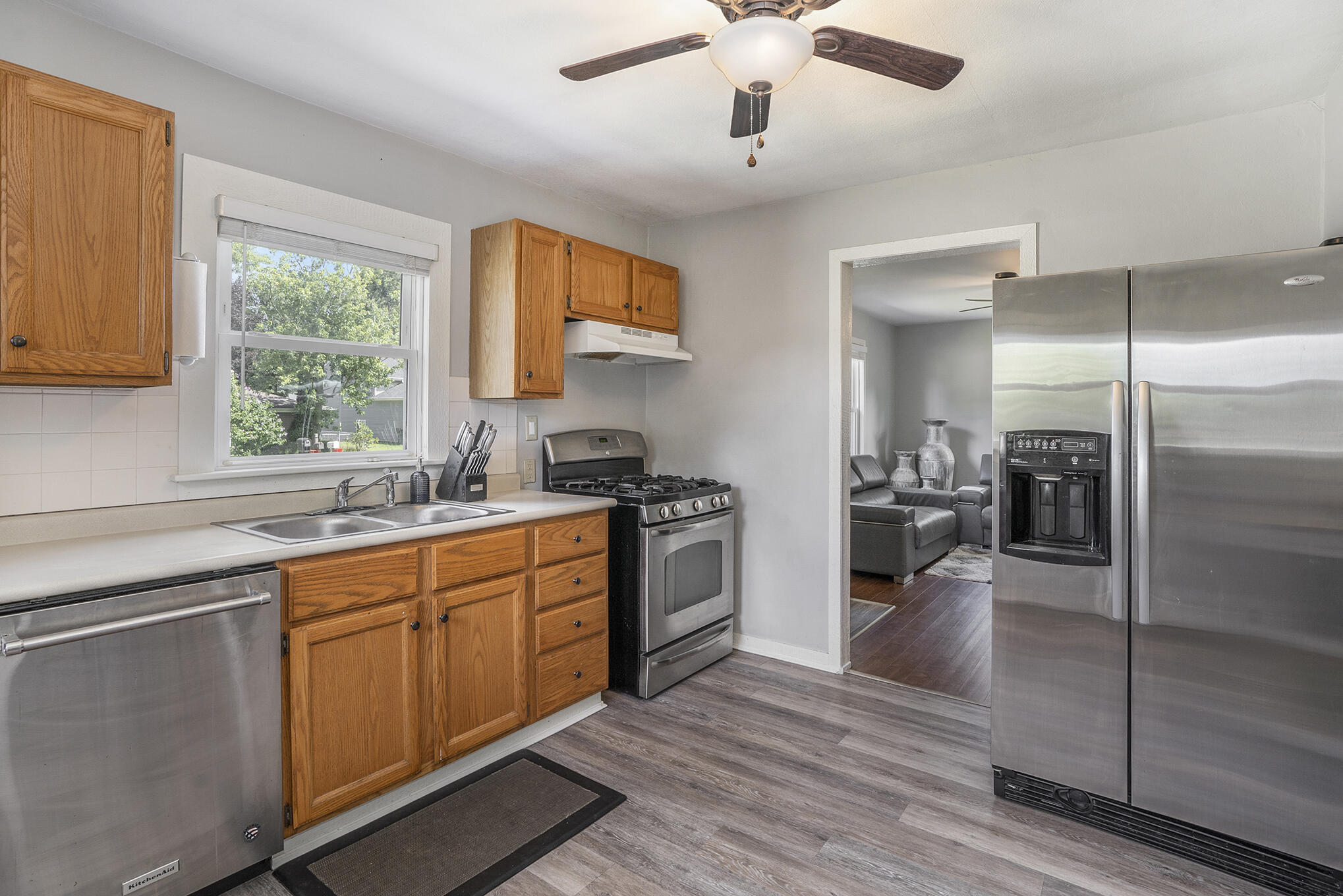 690 Sheridan Road St. Joseph, MI 49085 - Photo 7 of 18 _DSC2128