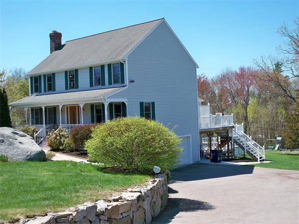 19 Big Rock Road Uxbridge, MA 01569 - Photo 3 of 20 Gallery Image 3