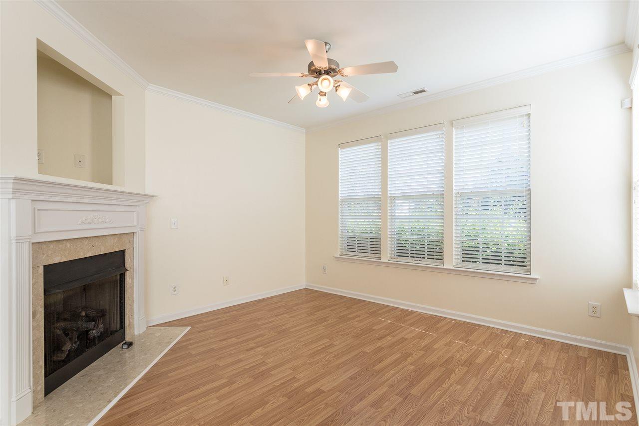 242 Cedar Elm Road Durham, NC 27713 - Photo 4 of 28 Gallery Image 4