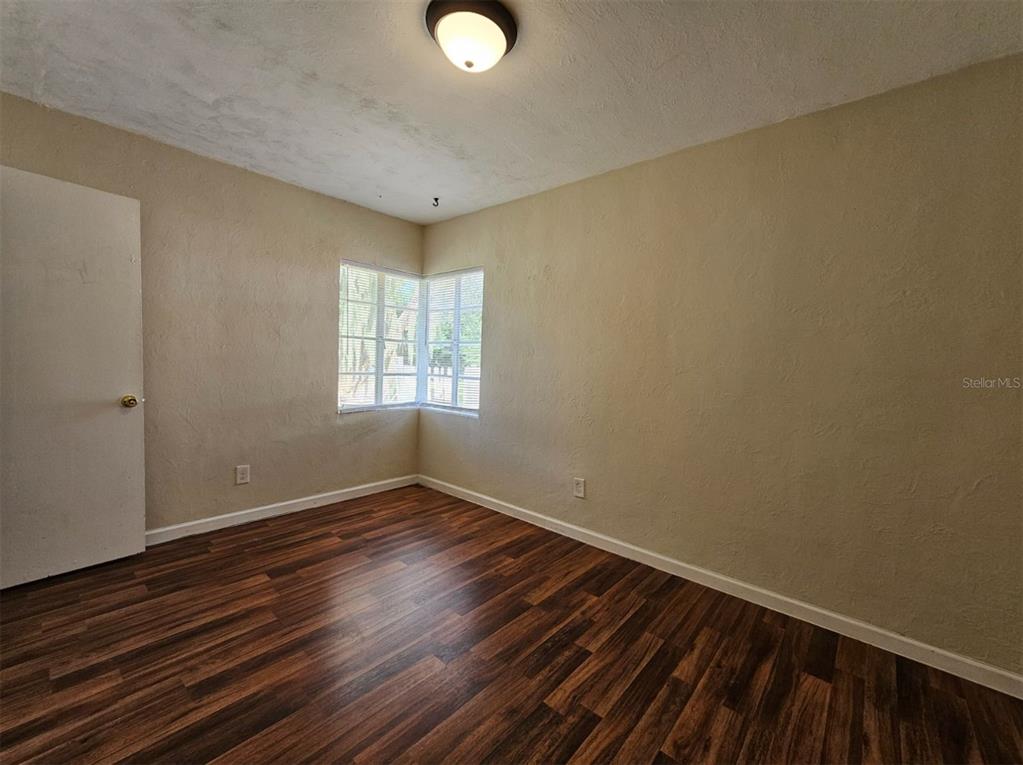 1516 Holly Road Lakeland, FL 33801 - Photo 14 of 21