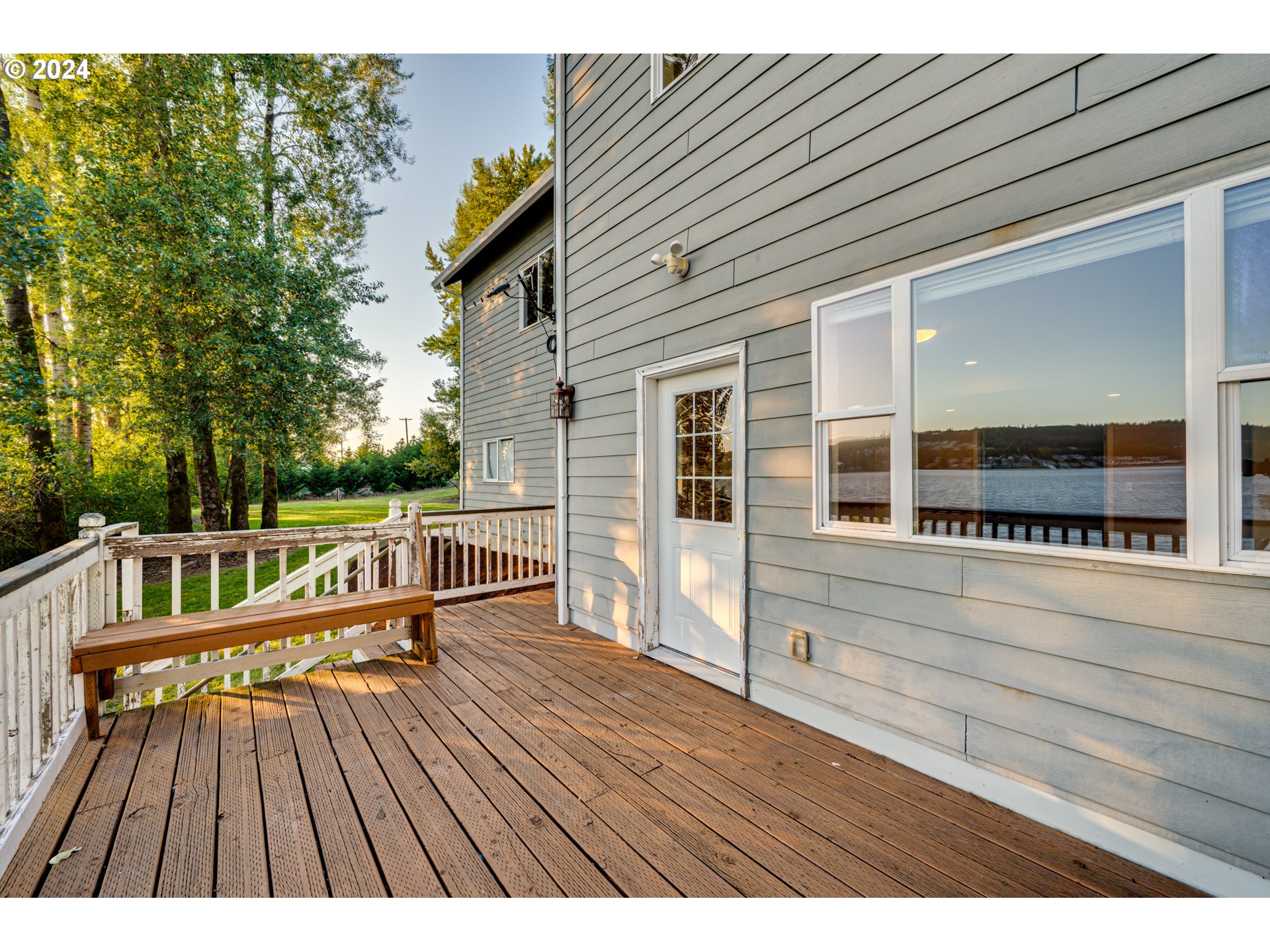2825 Dike Road Woodland, WA 98674 - Photo 42 of 48 a view of balcony with wooden floor and fence