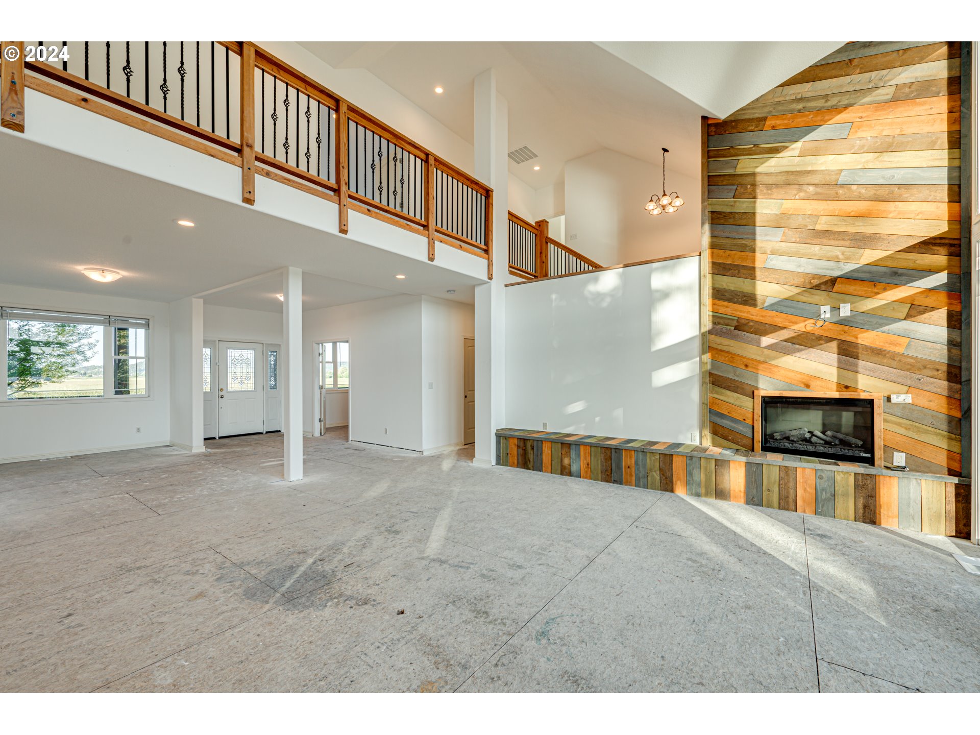 2825 Dike Road Woodland, WA 98674 - Photo 9 of 48 a view of an entryway