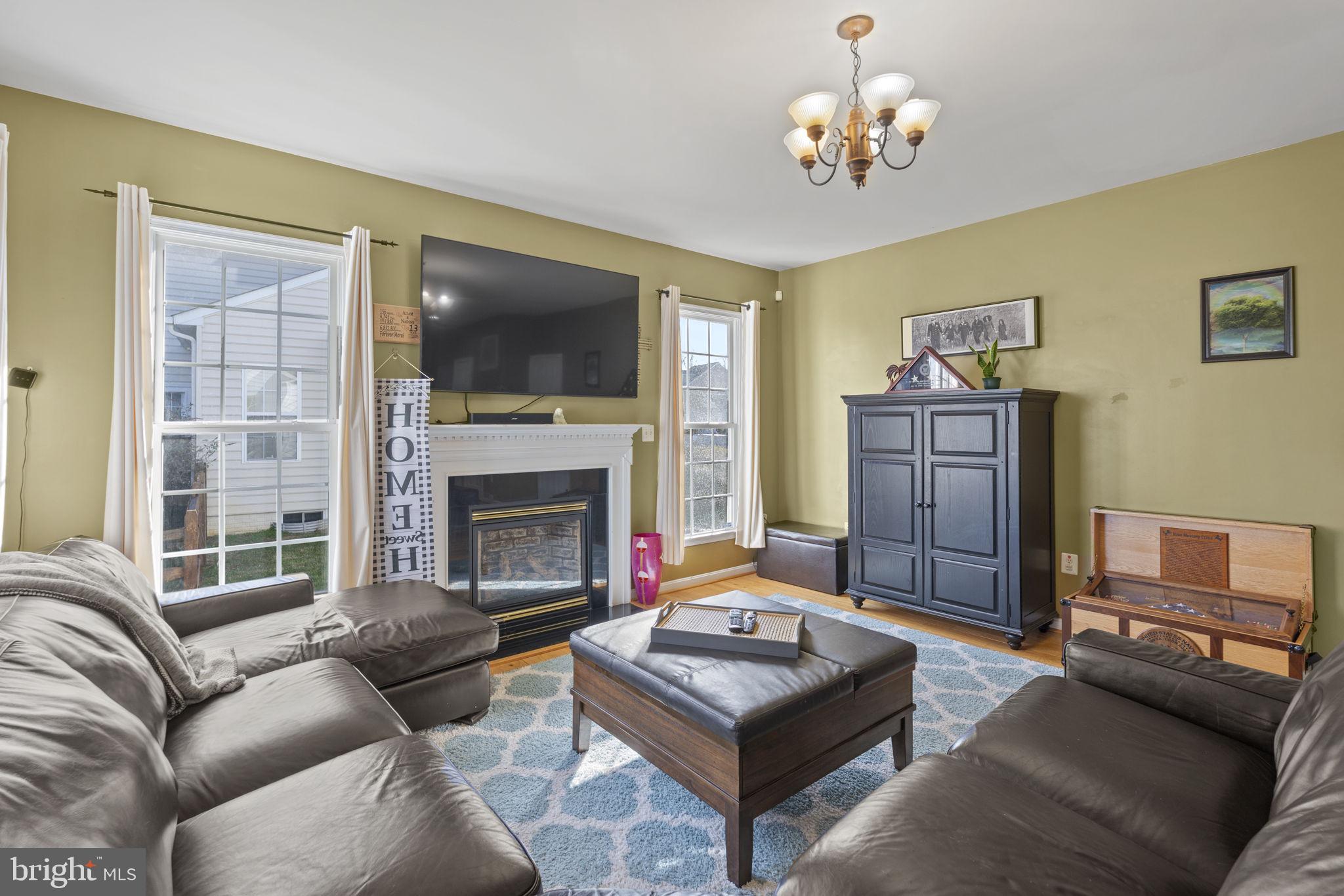 6137 McCarthy Drive King George, VA 22485 - Photo 6 of 51 Family room