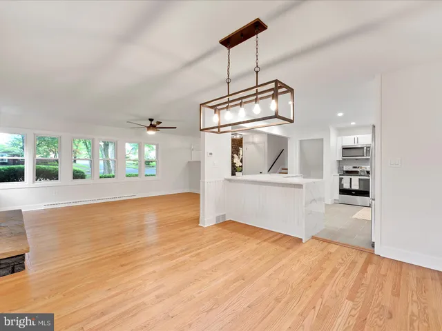 $4,000 | 1020 Wyomissing Boulevard, Wyomissing, PA 19610