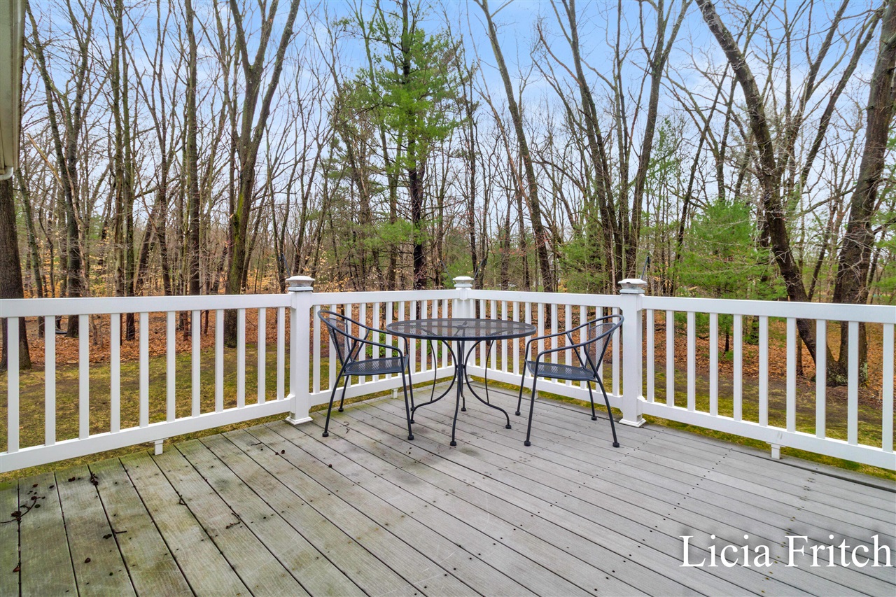 1527 West Addison Way Muskegon, MI 49445 - Photo 9 of 49