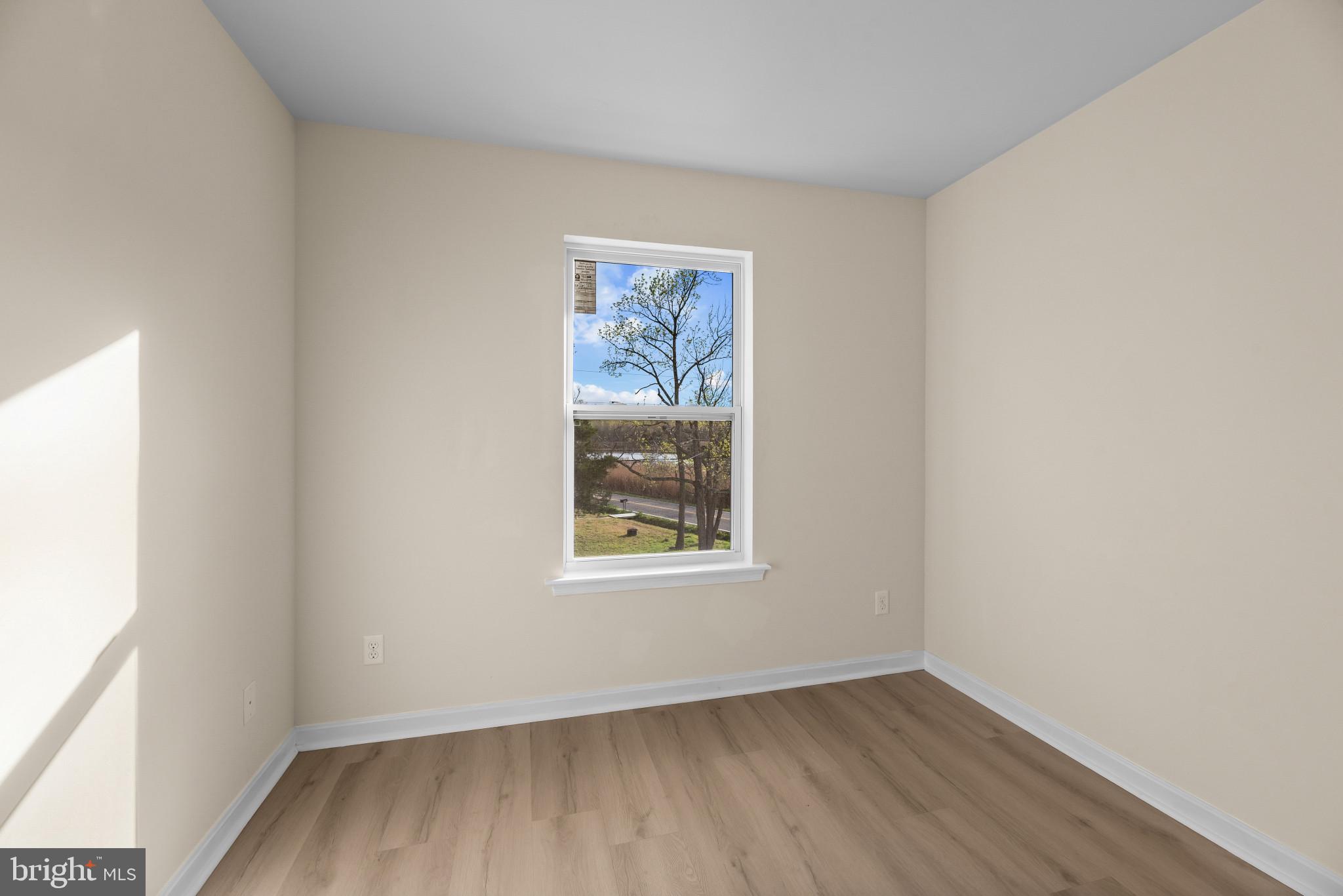 1512 Lincoln Road Shady Side, MD 20764 - Photo 32 of 42 an empty room with a window