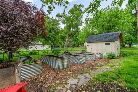 $400,000 | 5730 Cody Street, Shawnee, KS 66203
