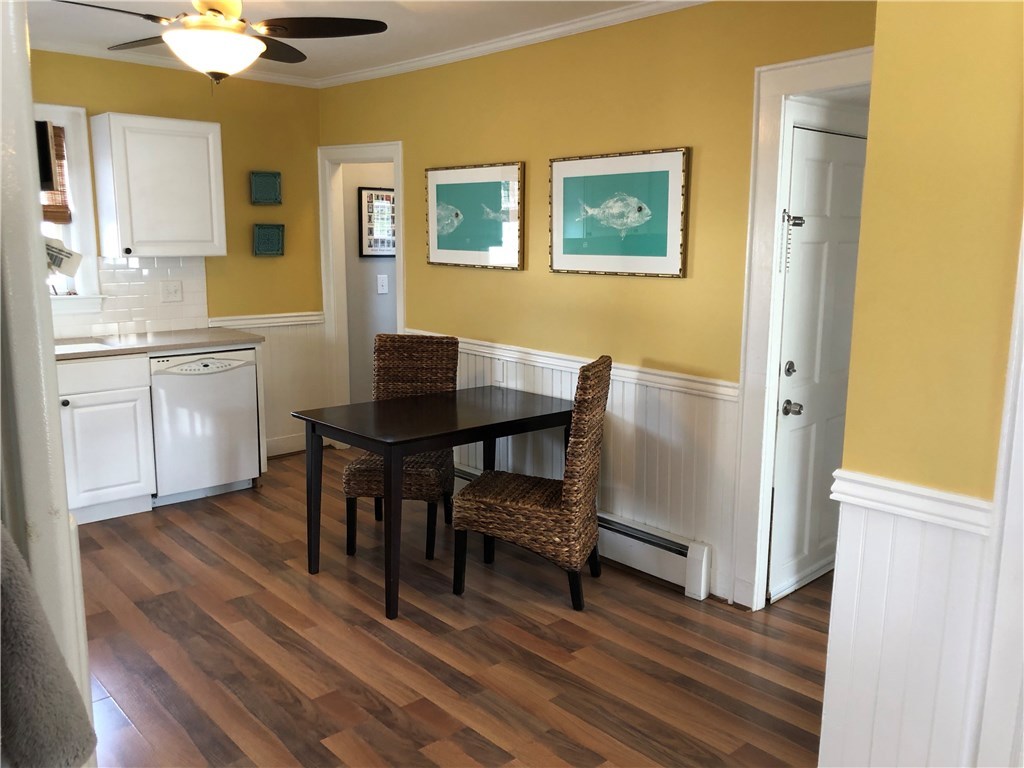 16 Hope Street Warren, RI 02885 - Photo 5 of 32 Gallery Image 5