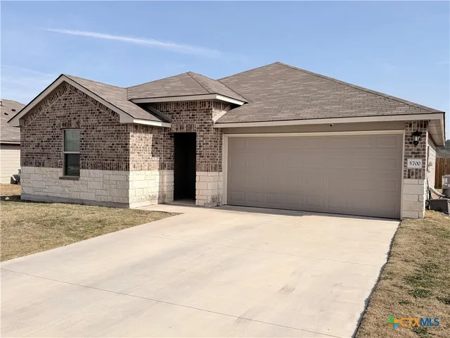 $1,700 | 5700 Great Divide Road, Killeen, TX 76549