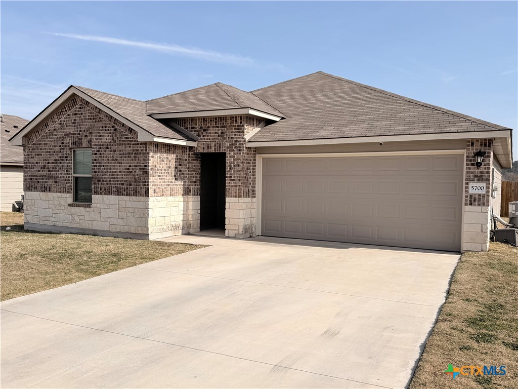 5700 Great Divide Road Killeen, TX 76549 - Photo 2 of 17