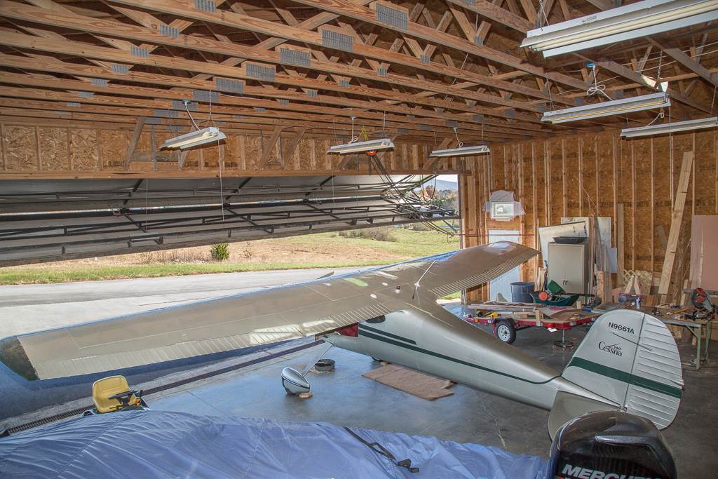 29 Lockheed Boulevard Waynesboro, VA 22980 - Photo 38 of 43 a room with gym equipment