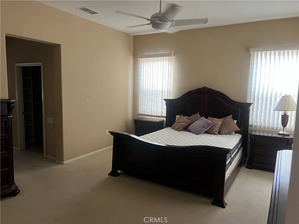 23740 Forest View Court Valencia, CA 91354 - Photo 3 of 10