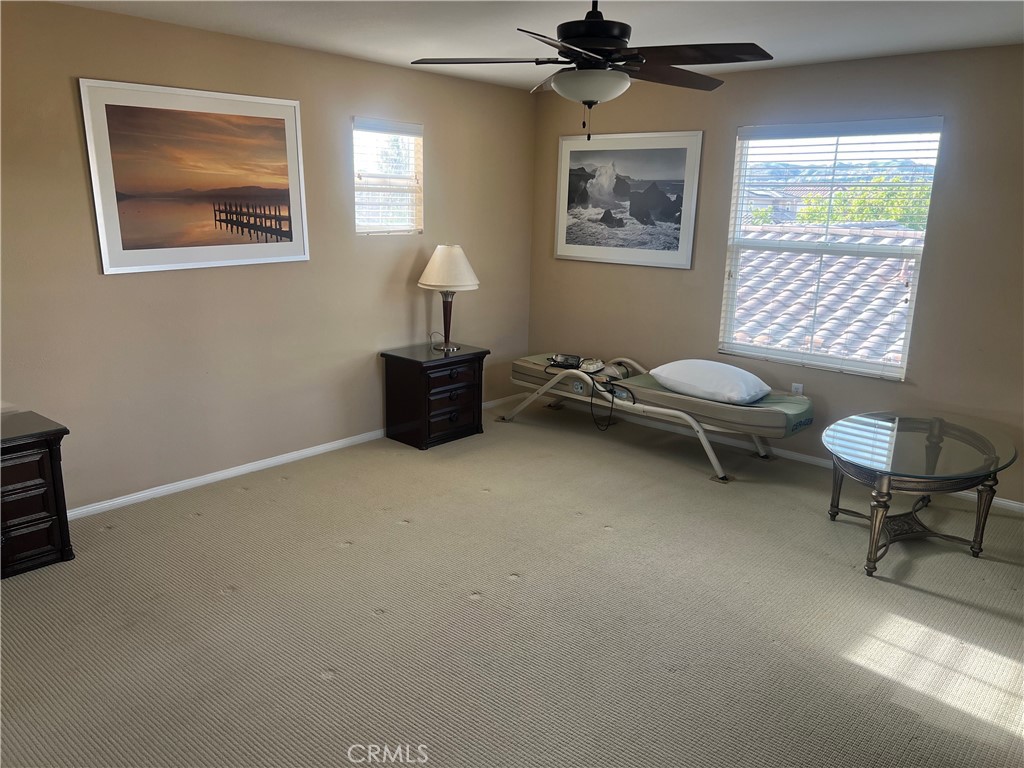 23740 Forest View Court Valencia, CA 91354 - Photo 4 of 10