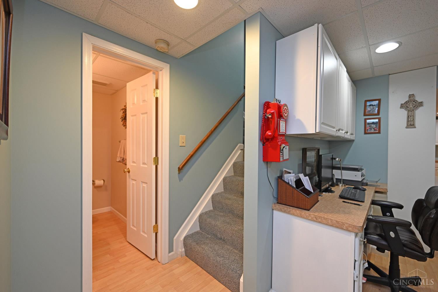 3444 Cutter Lane Maineville, OH 45039 - Photo 41 of 62 Basement office nook!