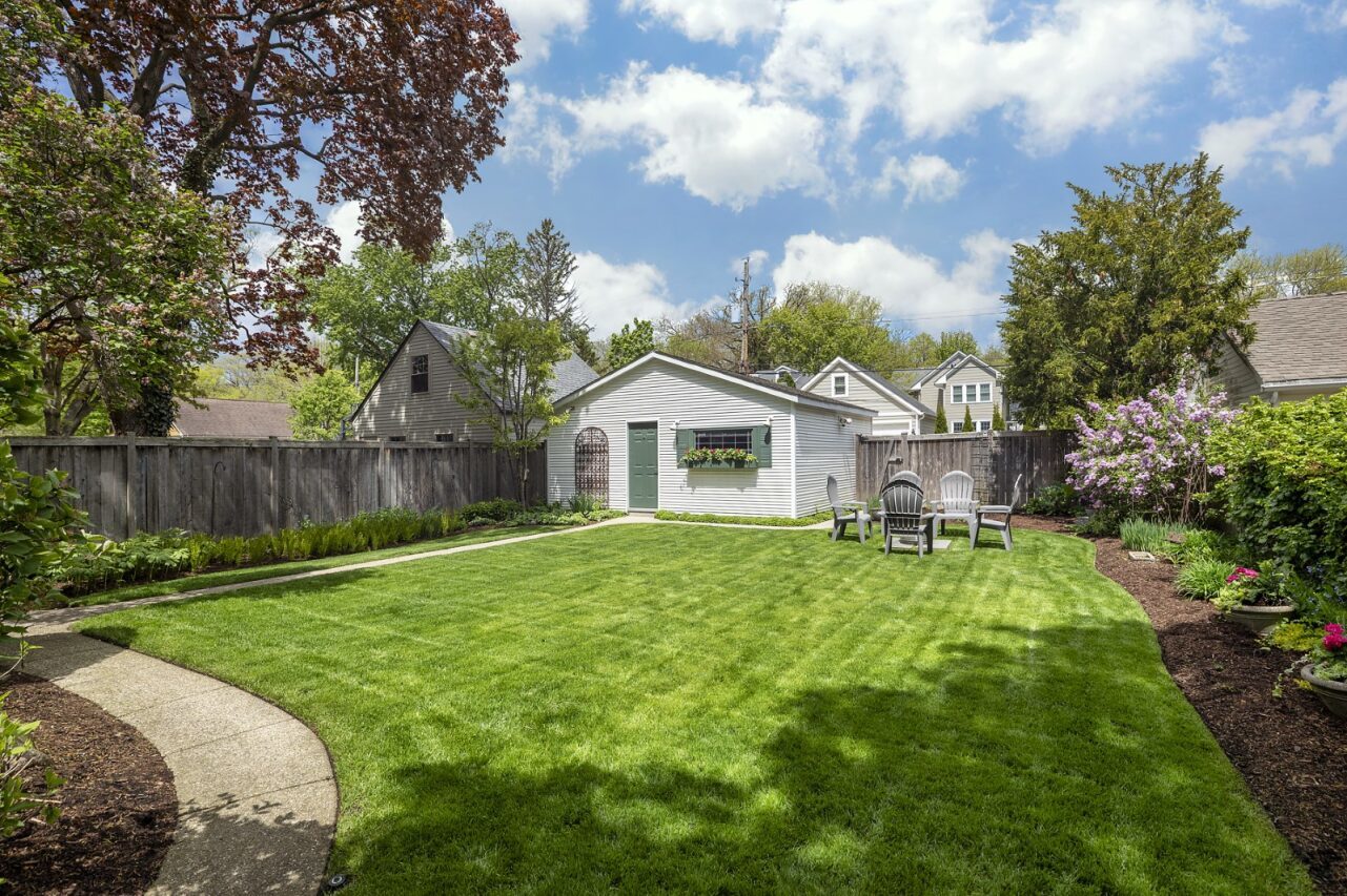 1087 Ash Street Winnetka, IL 60093 - Photo 37 of 42