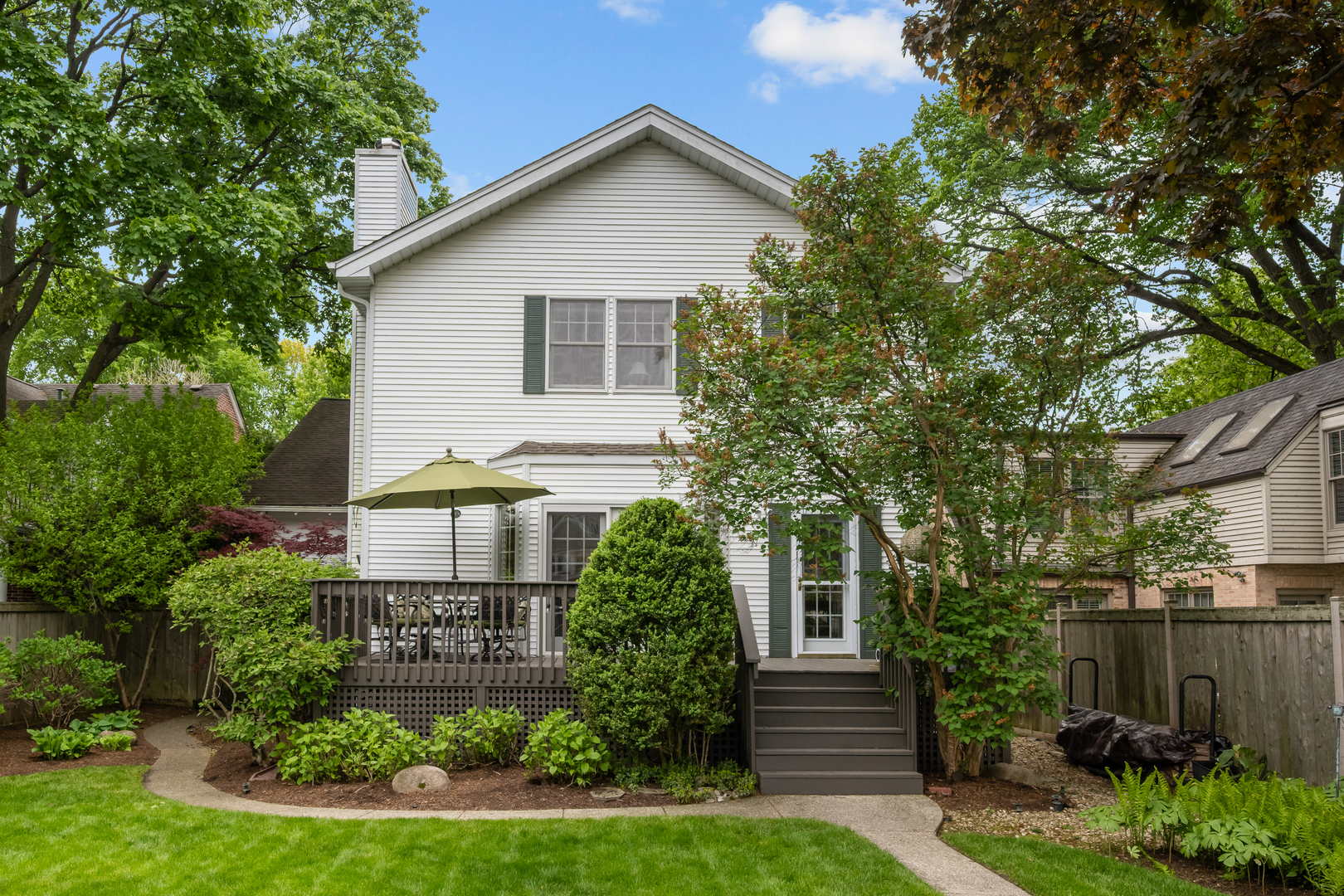 1087 Ash Street Winnetka, IL 60093 - Photo 4 of 42