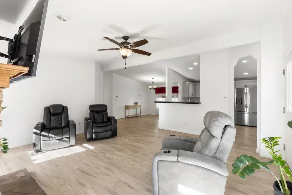 $390,000 | 13314 Buena Vista, Unit 71, Poway, CA 92064