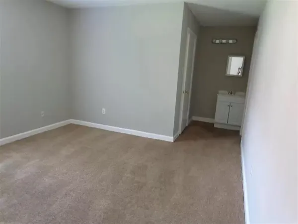 $436,900 | 3789 Fairoaks Avenue, Memphis, TN 38122