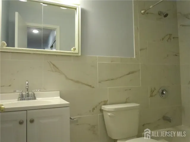 $2,850 | 3 Quincy Circle, Unit P3, Dayton, NJ 08810