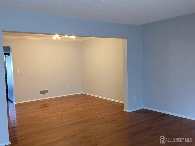 $2,850 | 3 P Quincy Circle, Unit P3, Dayton, NJ 08810