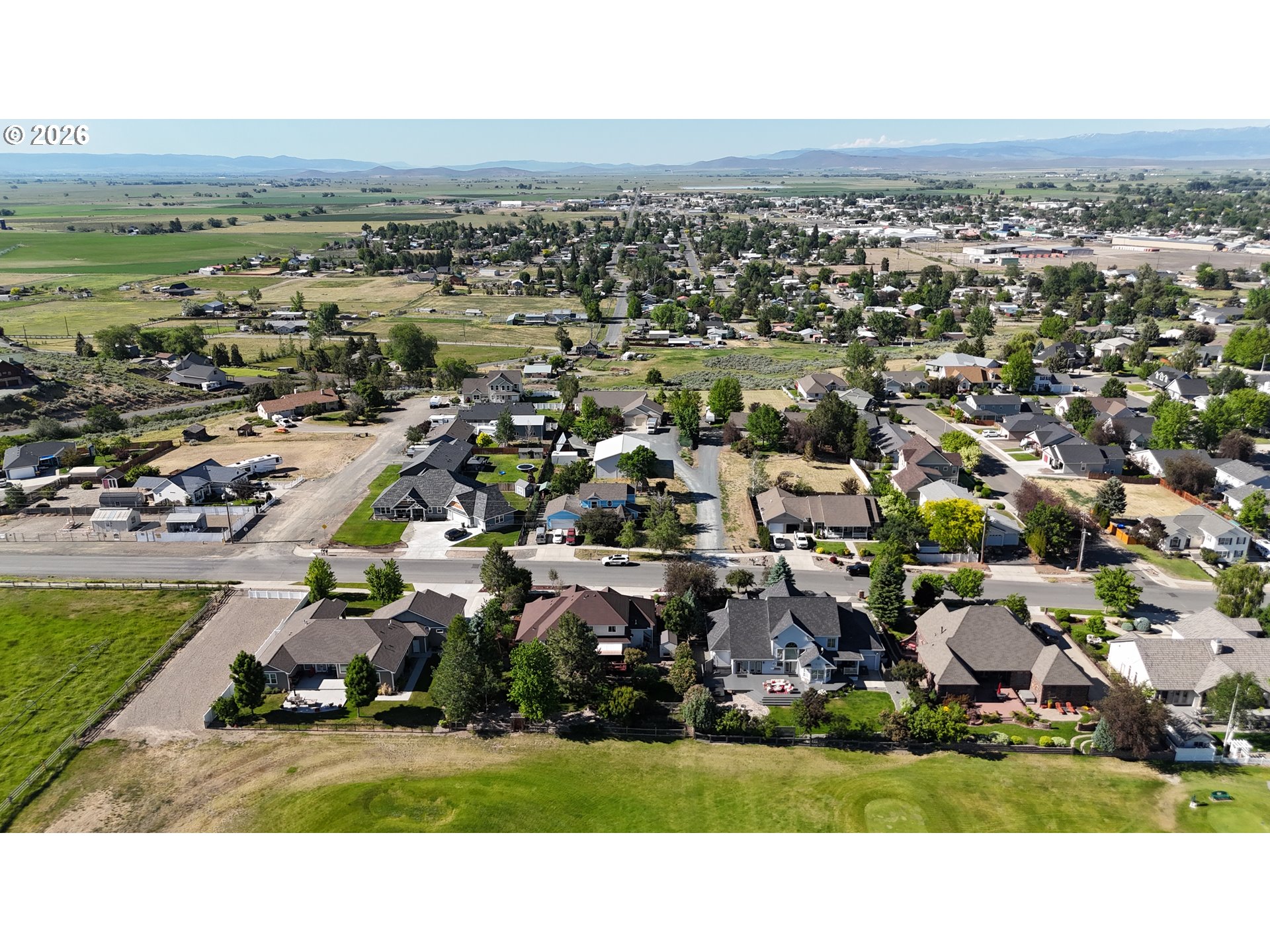3555 Indiana Avenue Baker City, OR 97814 - Photo 27 of 43 an aerial view of multiple house