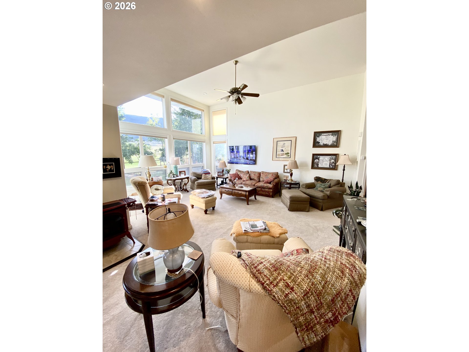 3555 Indiana Avenue Baker City, OR 97814 - Photo 10 of 43 Living Room