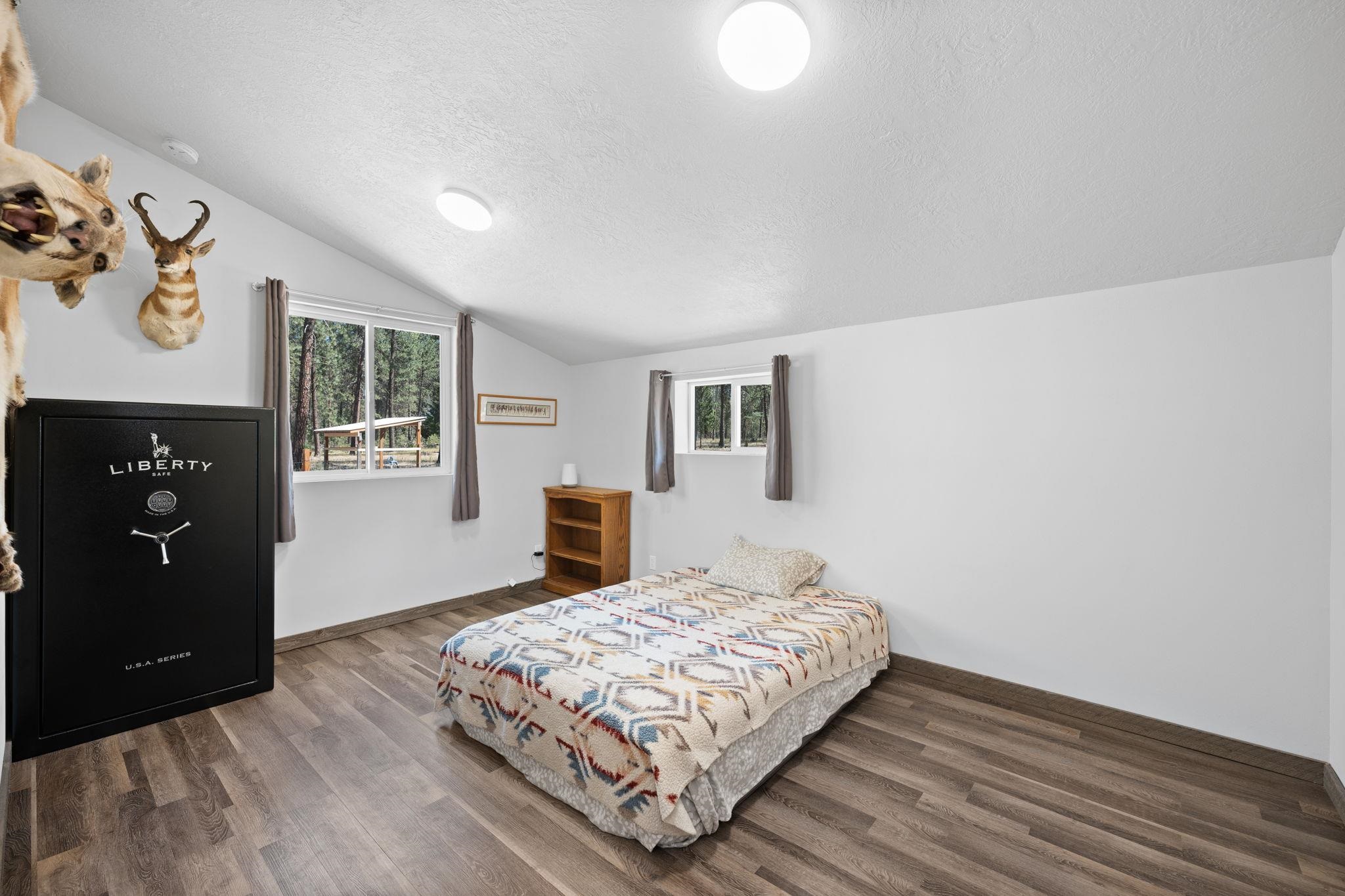 3619 East Norwood Road Colbert, WA 99005 - Photo 15 of 33
