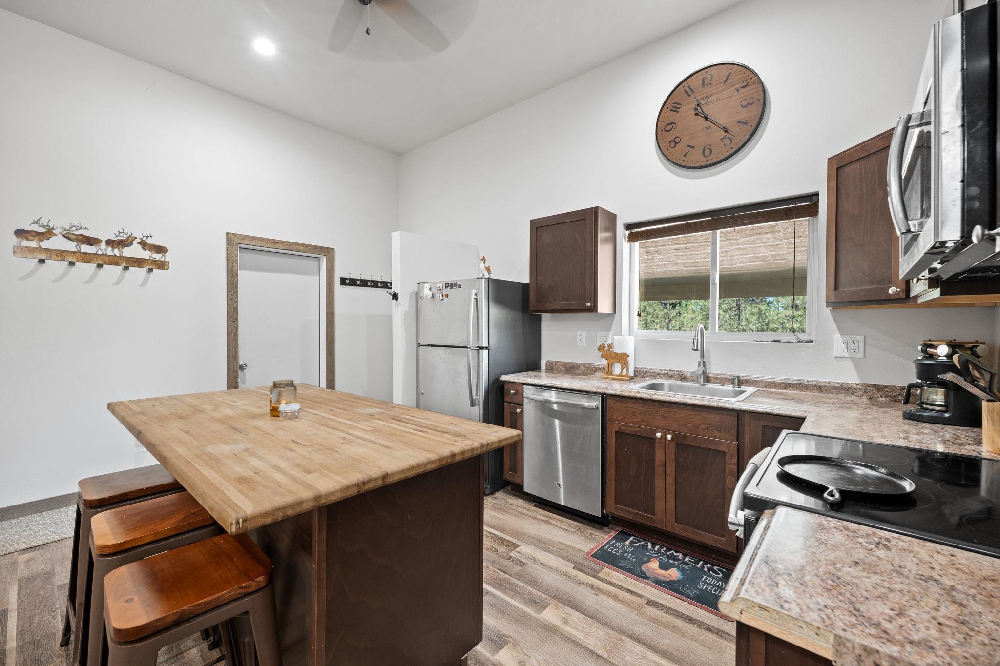 3619 East Norwood Road Colbert, WA 99005 - Photo 10 of 33