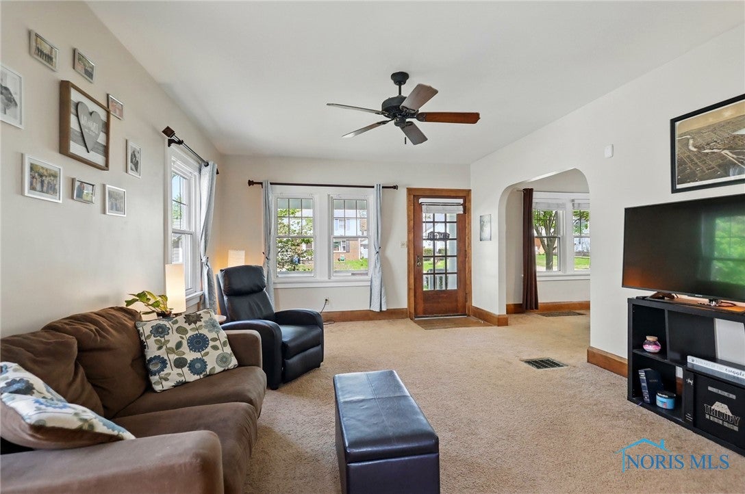 3823 Garrison Road Toledo, OH 43613 - Photo 6 of 33 Gallery Image 6