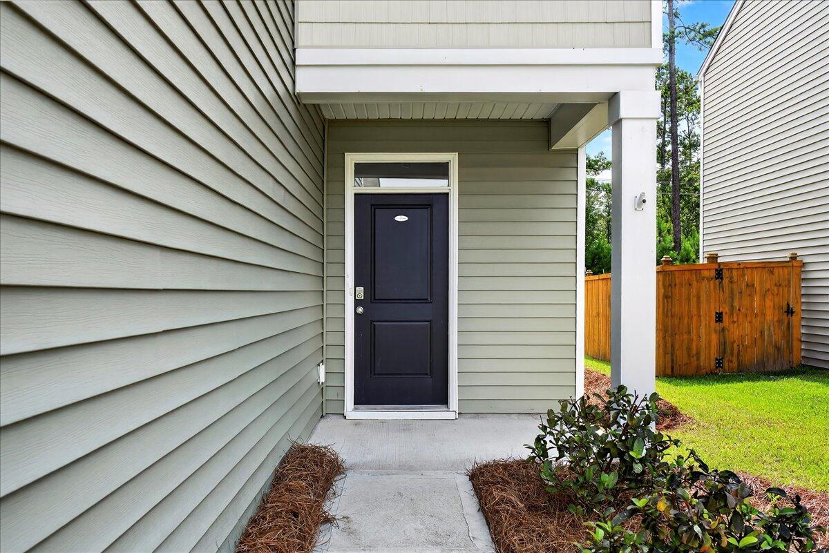 476 Cedarview Road Summerville, SC 29486 - Photo 5 of 50 06-DSC01214