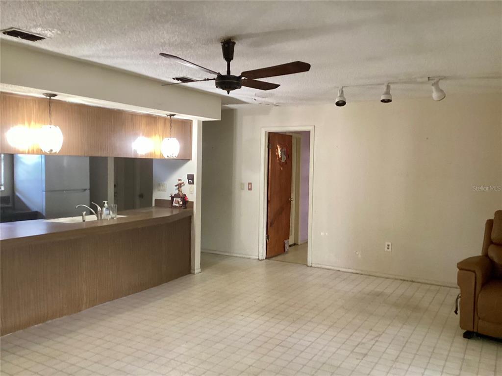 12830 Lake Tree Lane Hudson, FL 34669 - Photo 9 of 30