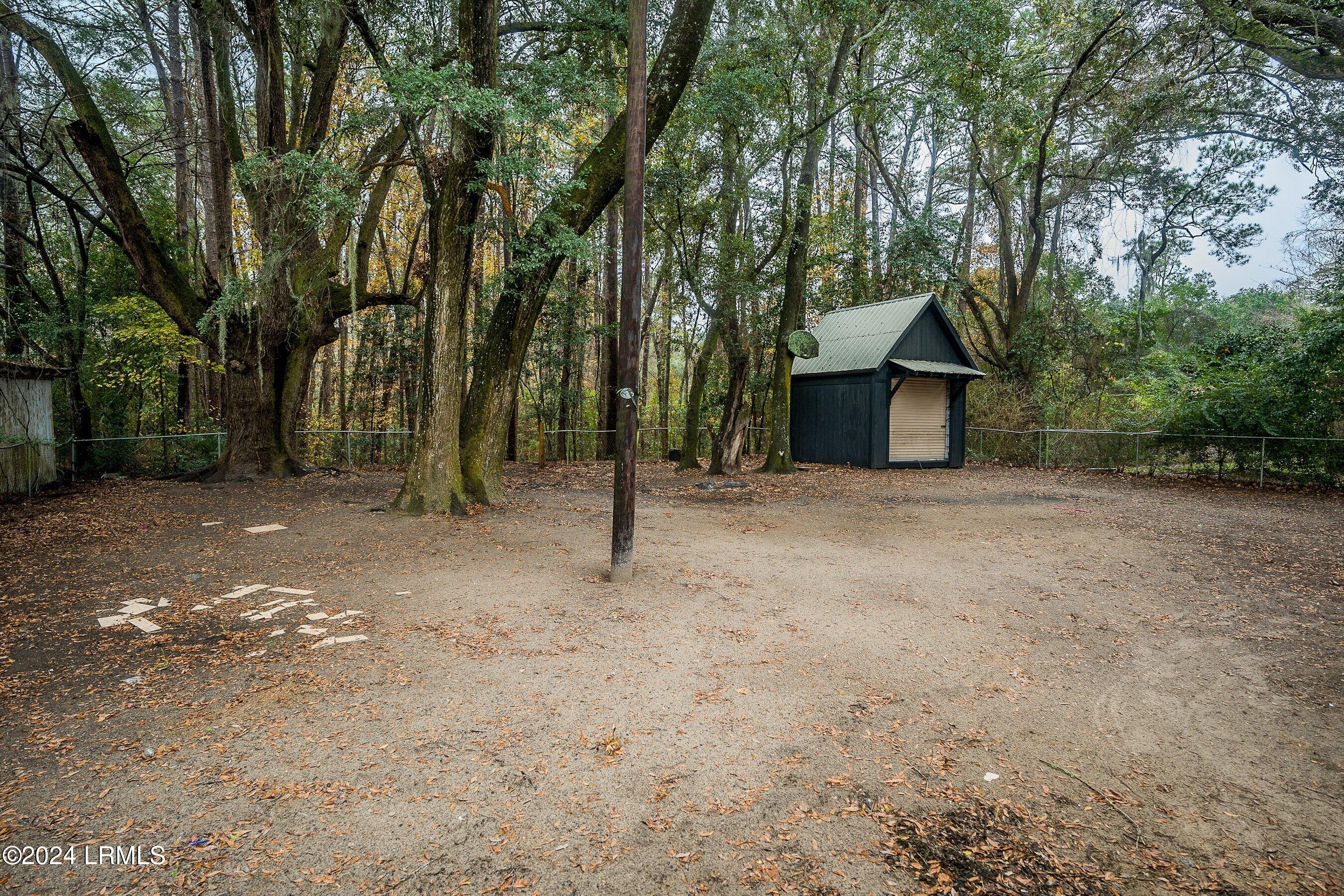 11 Stanley Road Beaufort, SC 29906 - Photo 24 of 26 DSC03977-16-HDR.jpg-SMALL
