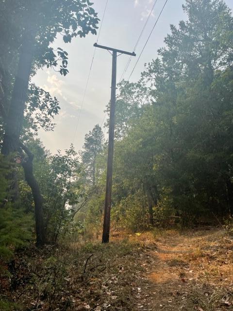 2800 Tl Road Grants Pass, OR 97526 - Photo 6 of 6 power pole on site