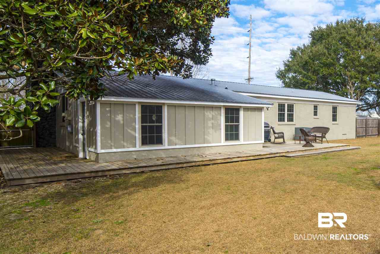 8638 County Road 34 Fairhope, AL 36532 - Photo 25 of 42 Back View