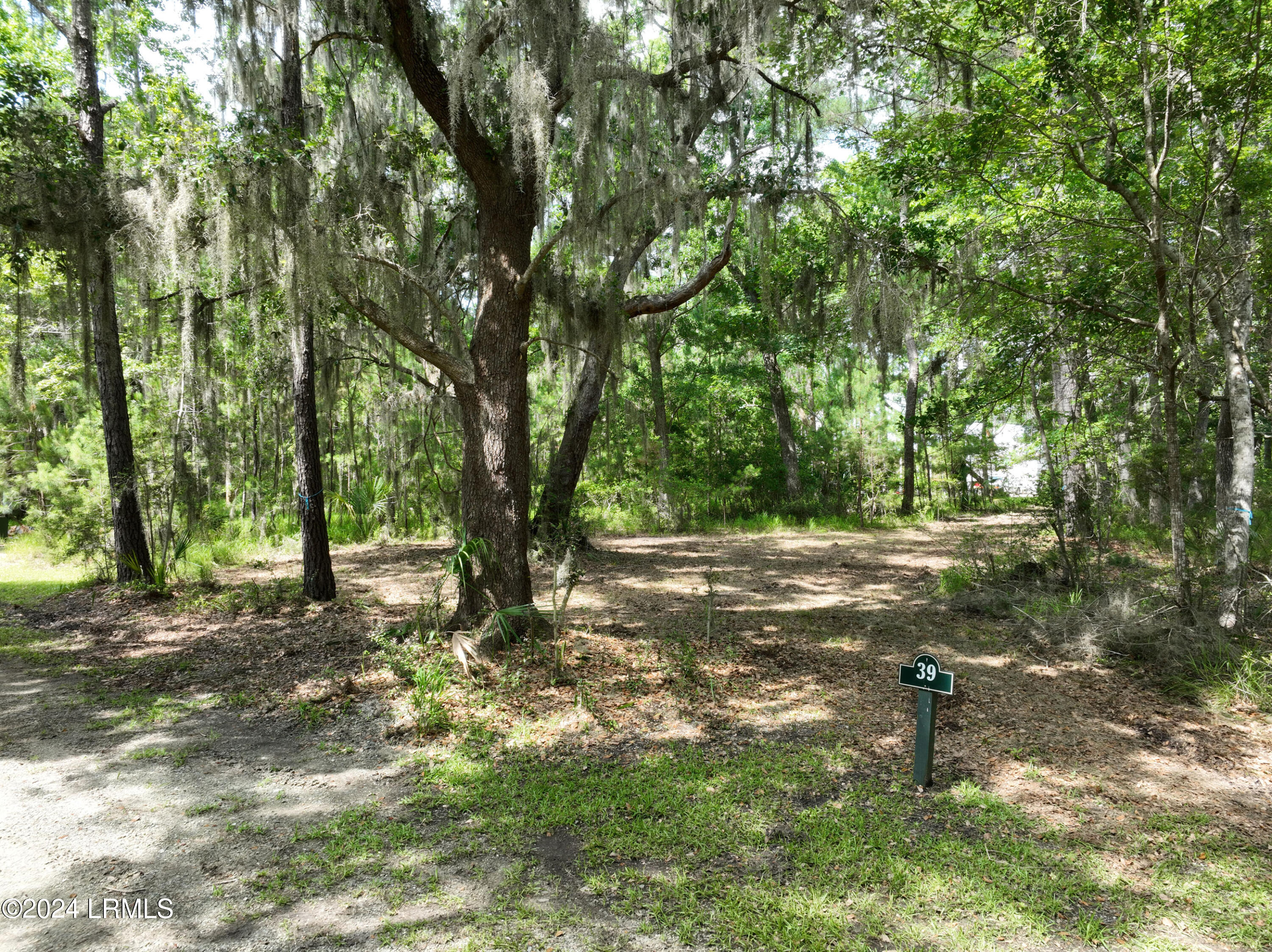 39 Net Menders Loop St. Helena Island, SC 29920 - Photo 4 of 16 39 Net Menders Loop Pic 3